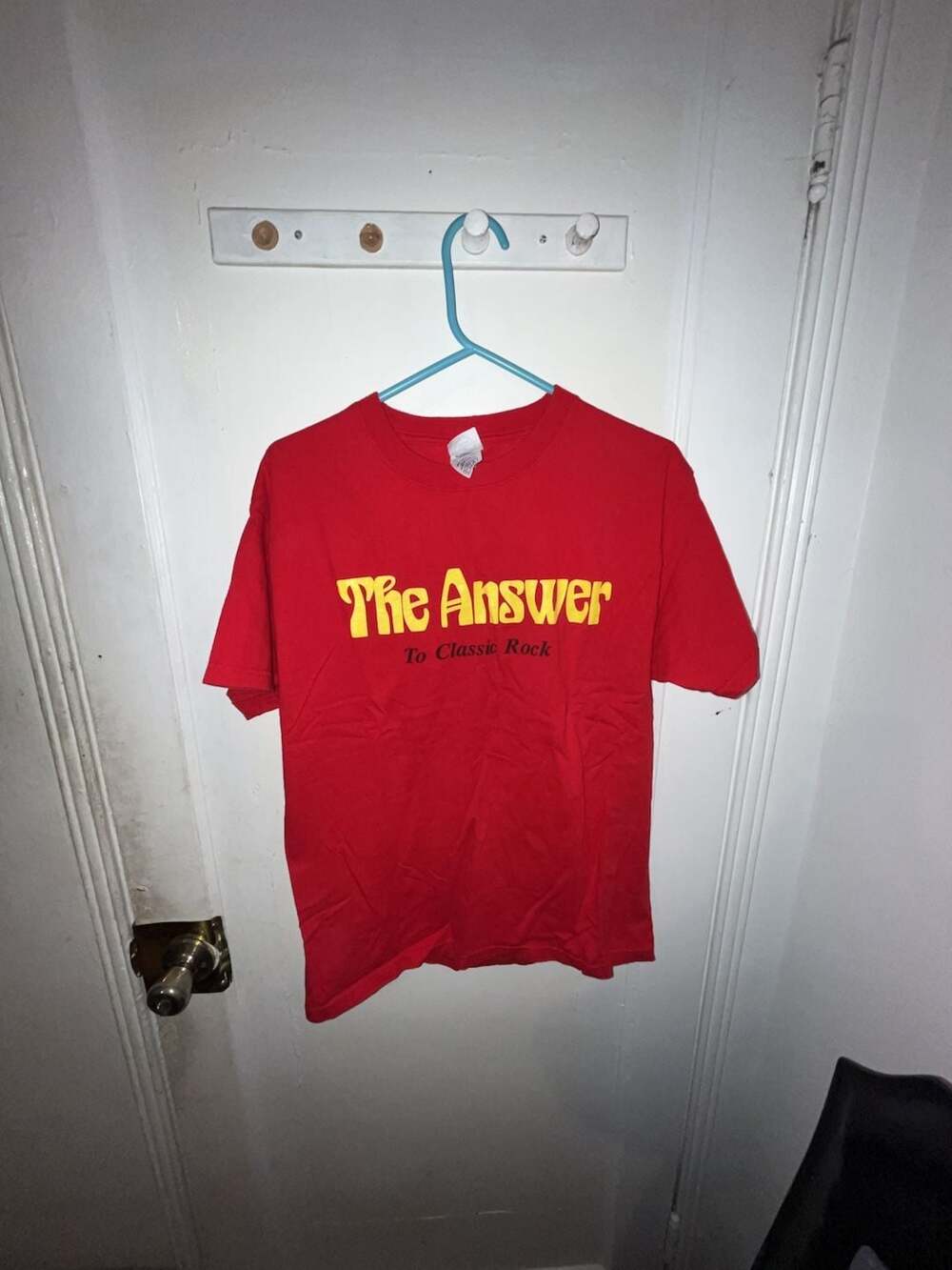 Delta The Answer To Classic Rock T-Shirt Size M Red